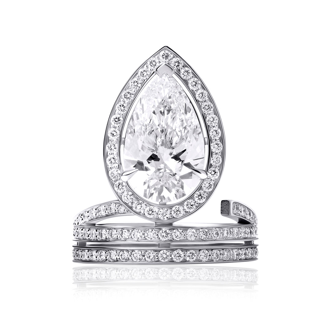 Special Lab Diamond Ring Pear