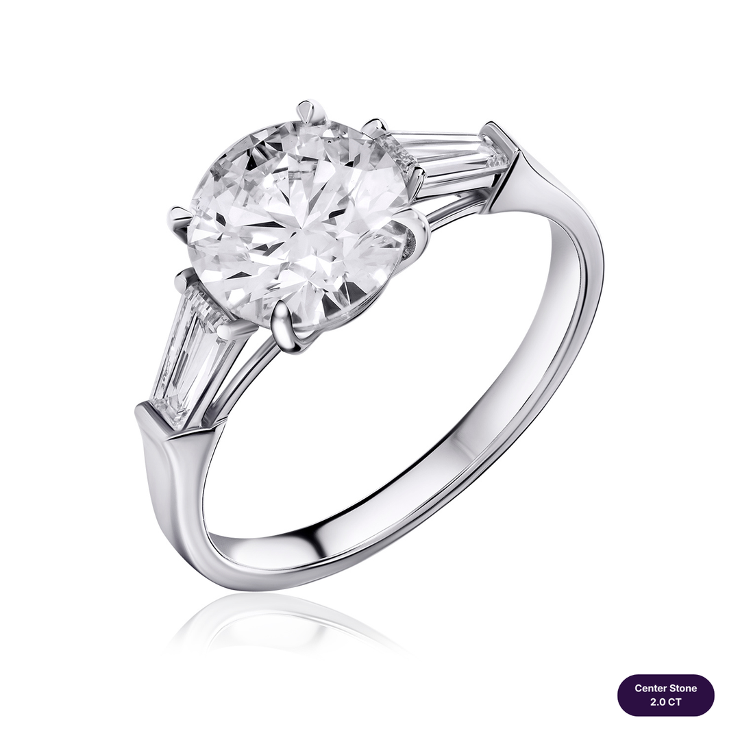 Three-Stones Lab Diamond Ring Round with Tapered