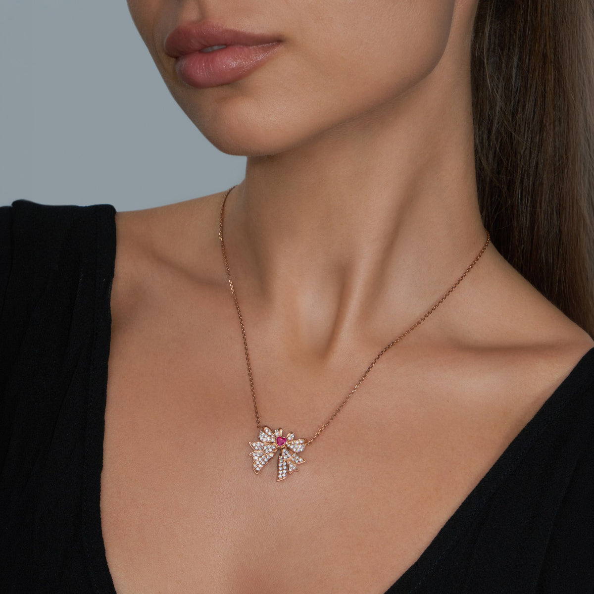 Feyonkah natural diamond necklace