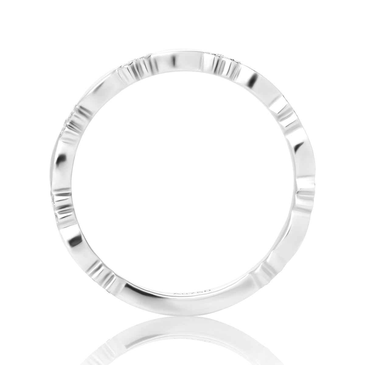 Lunéa natural diamond band
