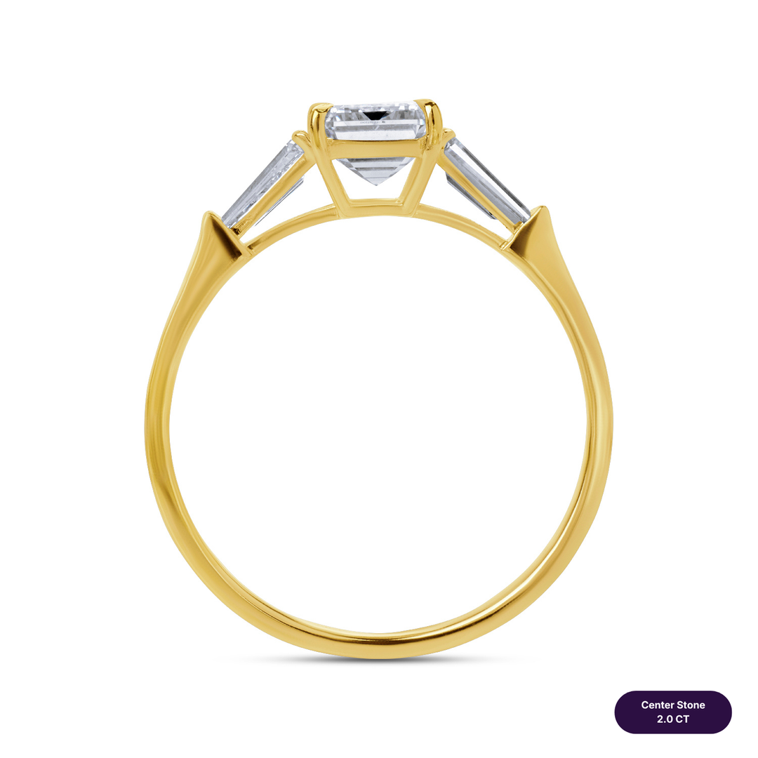 Three-Stones Lab Diamond Ring Emerald with Tapered