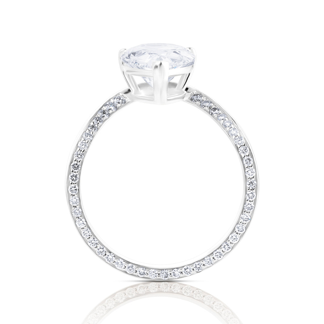 Special Lab Diamond Ring Pear with Pave