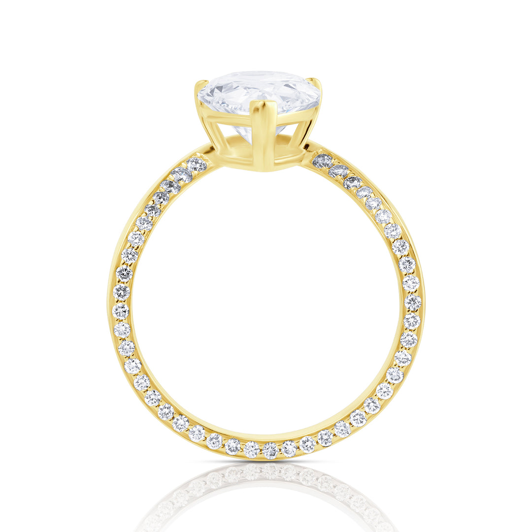 Special Lab Diamond Ring Pear with Pave