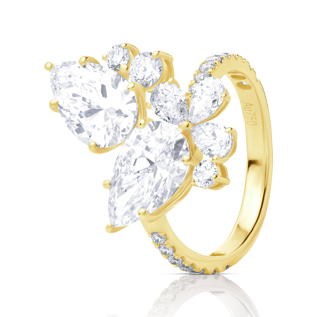 Special Lab Diamond Ring Pear and Round with Pave