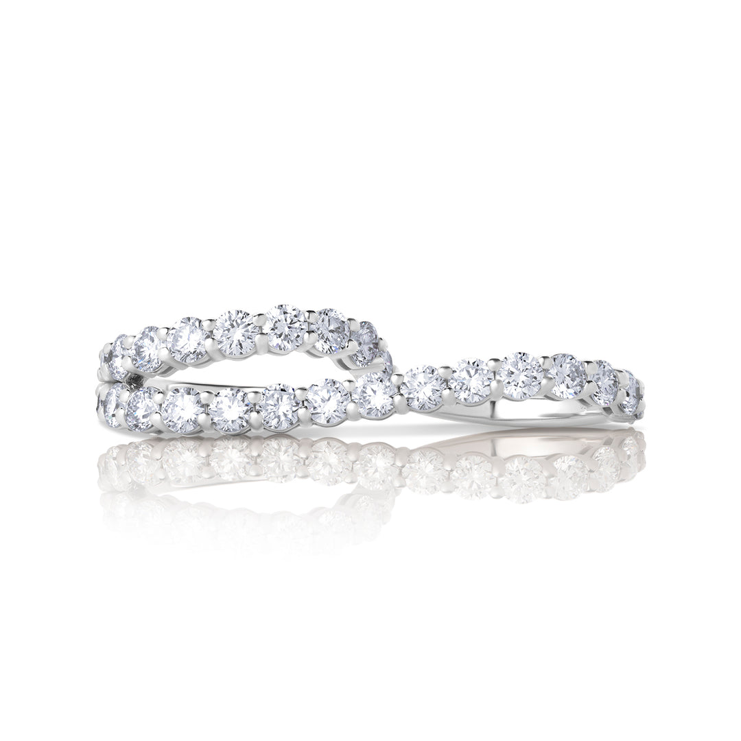 Two Finger Lab Diamond Ring Round