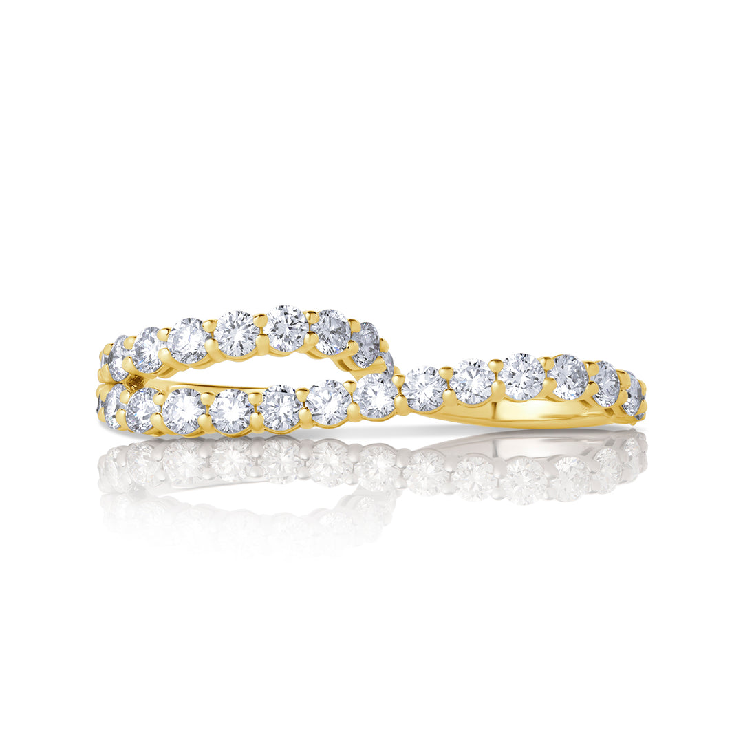 Two Finger Lab Diamond Ring Round