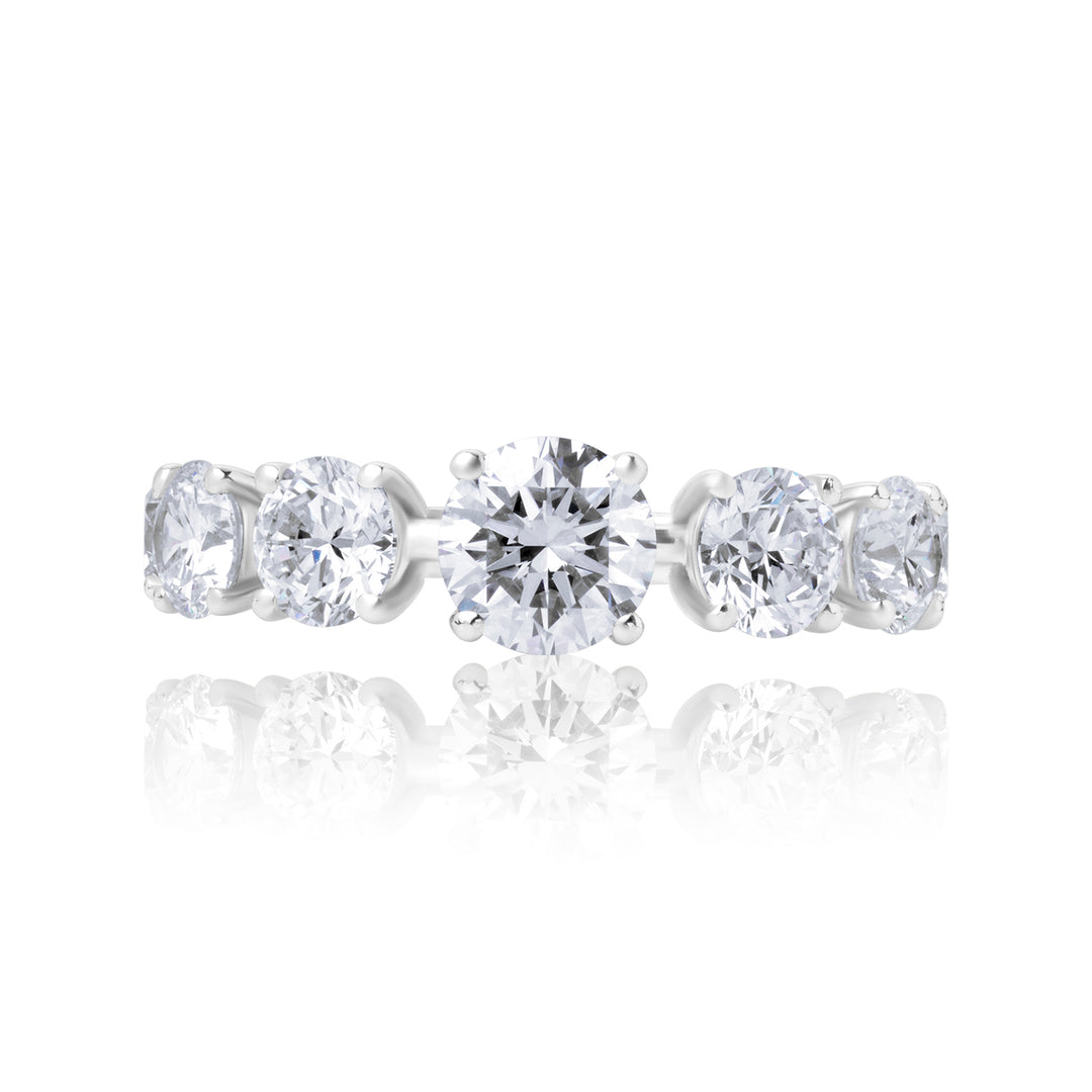 Graduated Tennis Lab Diamond Ring Round