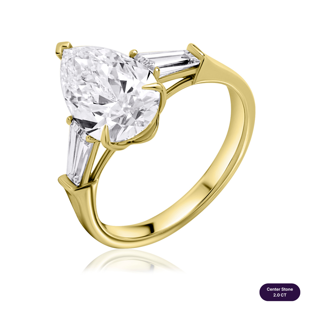 Three-Stones Lab Diamond Ring Pear with Tapered