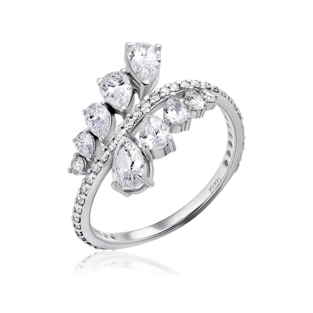 Special Lab Diamond Ring Pear