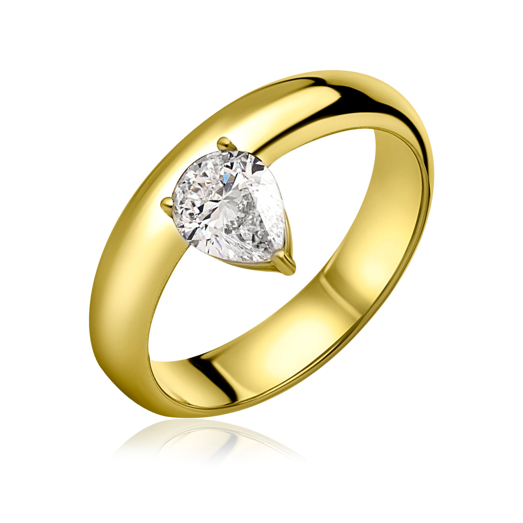 Pinky Lab Diamond Ring Pear