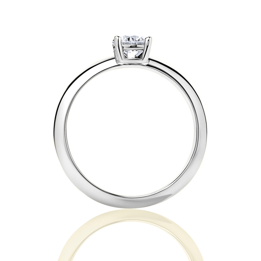 Pinky Lab Diamond Ring Round