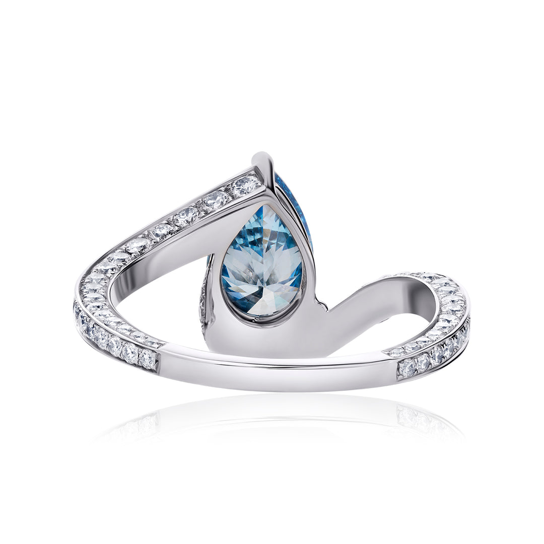 Special Lab Diamond Ring Fancy Blue Pear